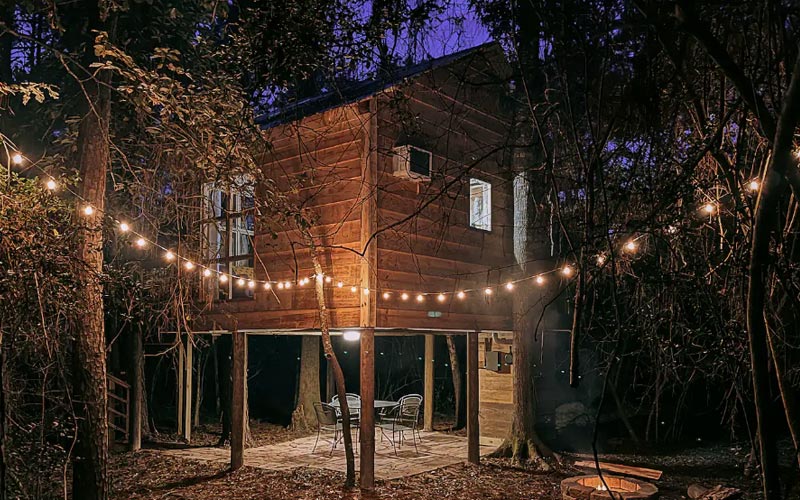 Treehouse Rentals In Texas - Piney Woods Treehouse
