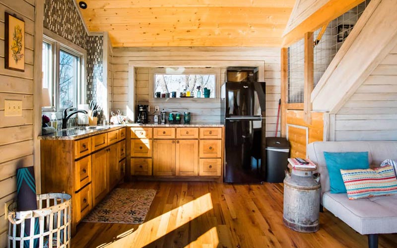 Sanctuary kitchen - Asheville Treehouse Rental