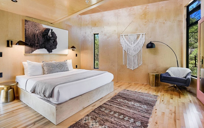Yoki treehouse - bedroom