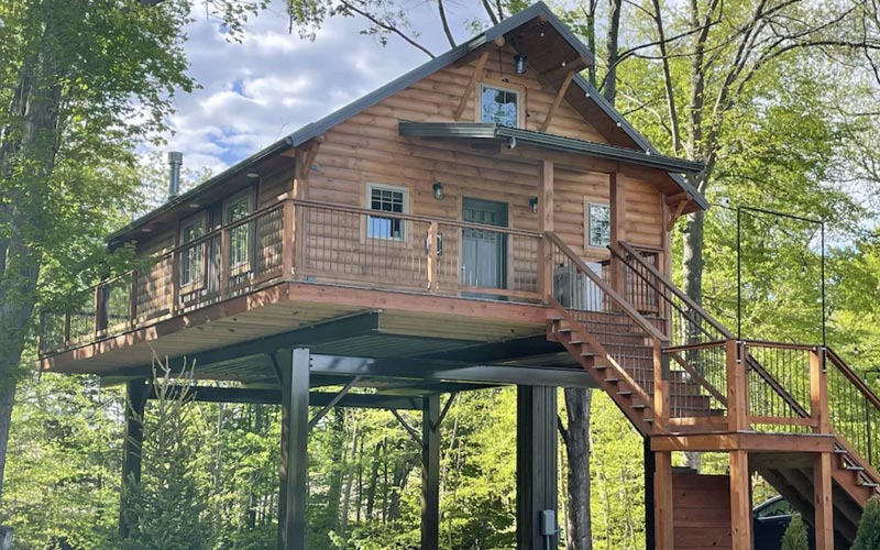 Treehouse Rentals In Ohio - Luxury Treehouse Nestled in the Trees