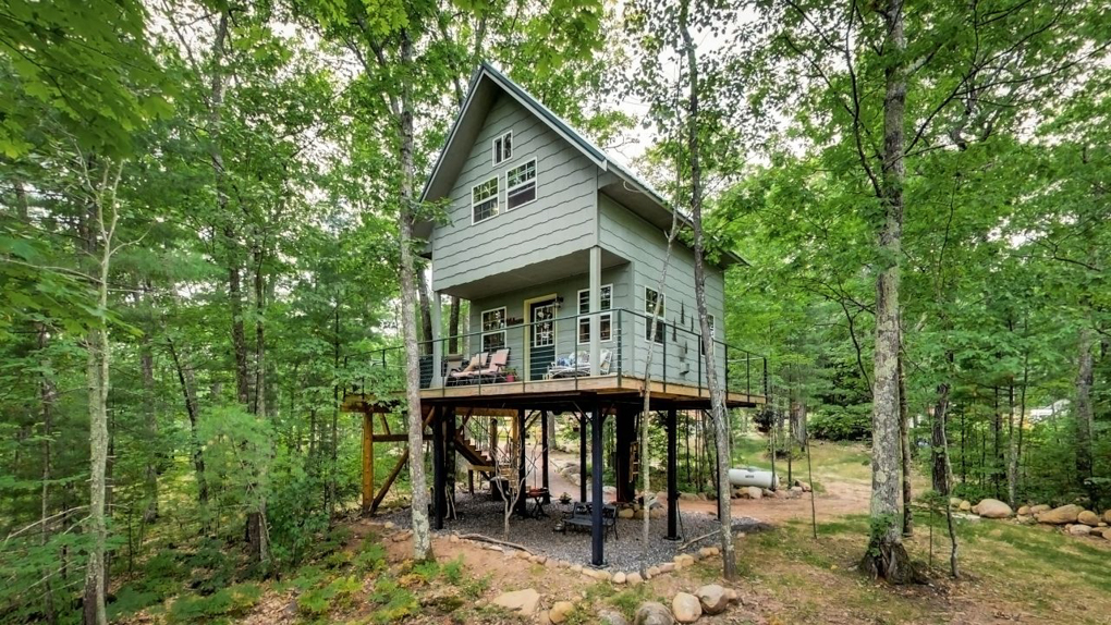 Treehouse Rentals in Wisconsin - Boulder Ridge Treehouse