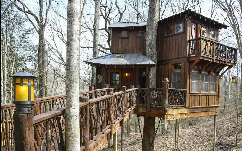 Virginia Tree House - Incredible treehouse