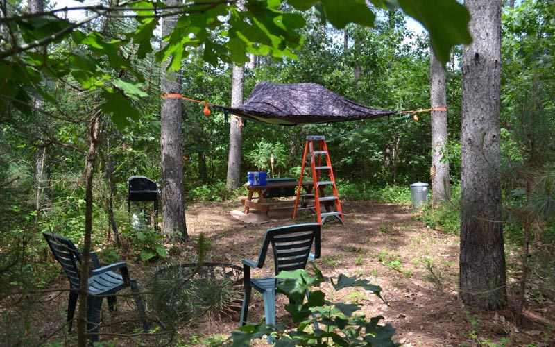 Treehouse Wisconsin - The Stargazer-Tree Tent 